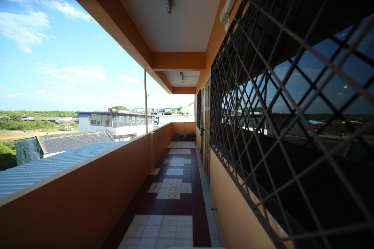 Cube Hostel Krabi Exterior photo