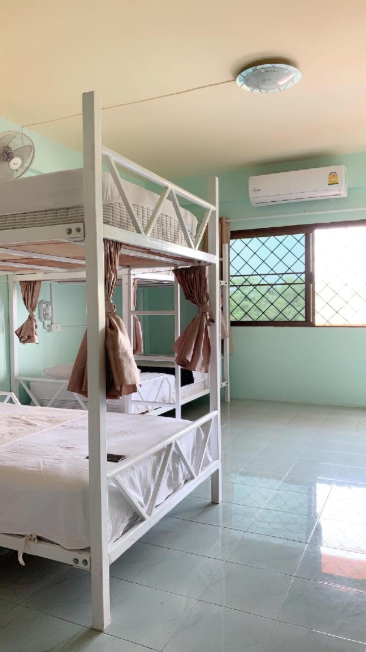 Cube Hostel Krabi Exterior photo
